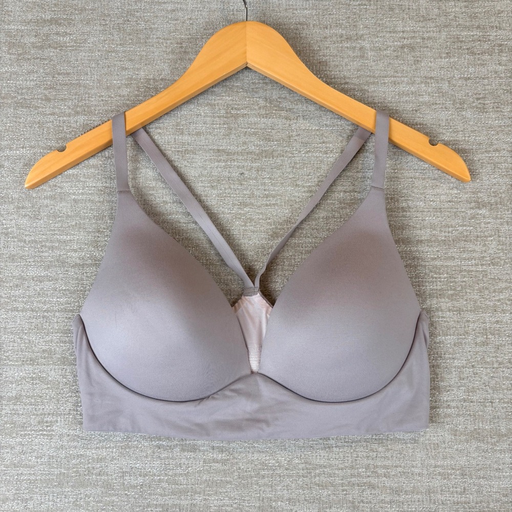 Victoria's Secret Lightly Lined Plunge Bra 34D Mauve Lounge EUC Feminine Dainty